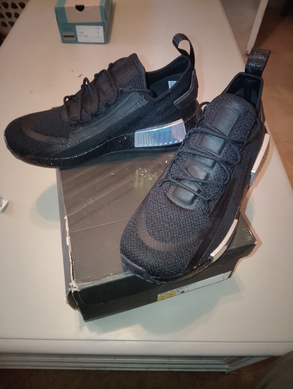 BNIB ADIDAS NMD R1 SPECTOO - Picture 9 of 10
